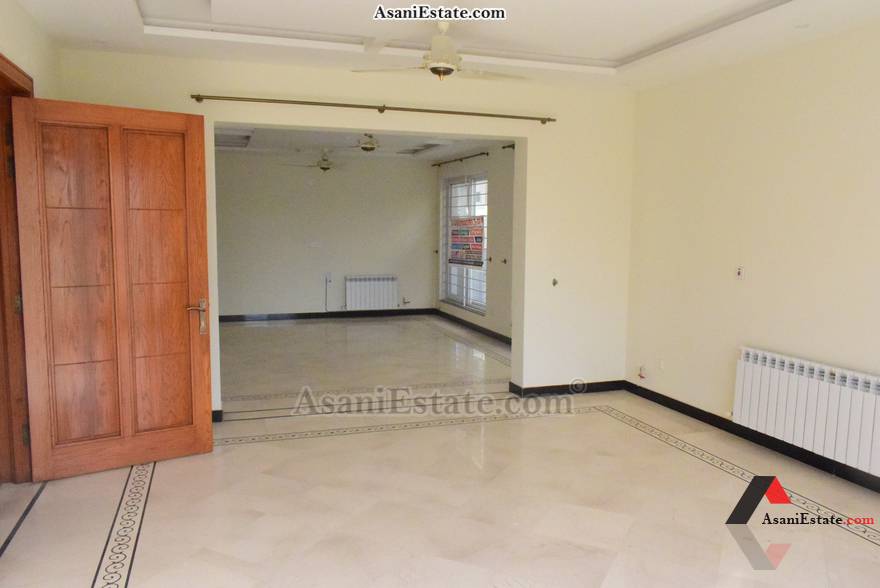 Ground Floor Livng/Drwing Rm 50x90 feet 1 Kanal portion for rent Islamabad sector E 11 