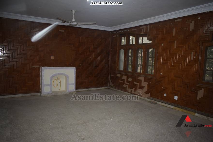 First Floor Din/Drwing Rm 666 square yards house for sale Islamabad sector F 10 