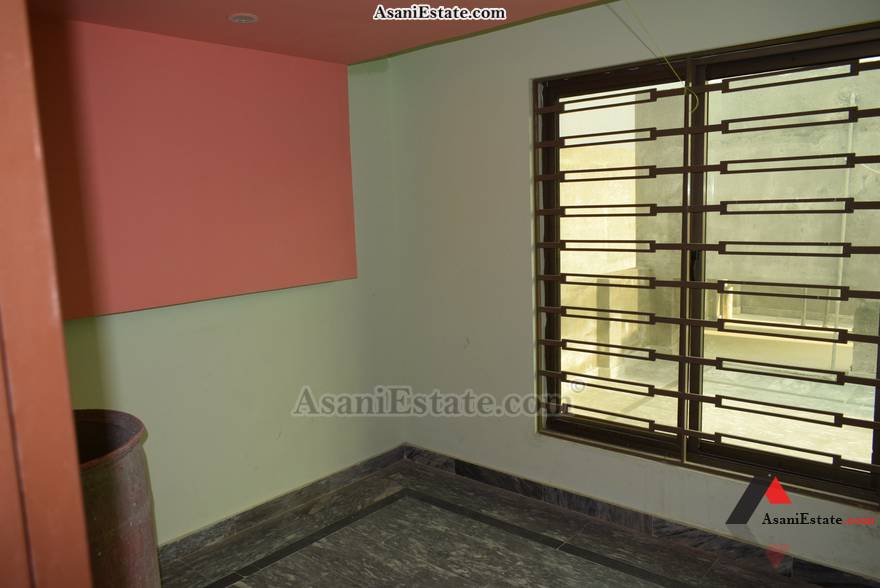 Mumty Extra Room 25x50 feet 5.5 Marla house for sale Islamabad sector D 12 